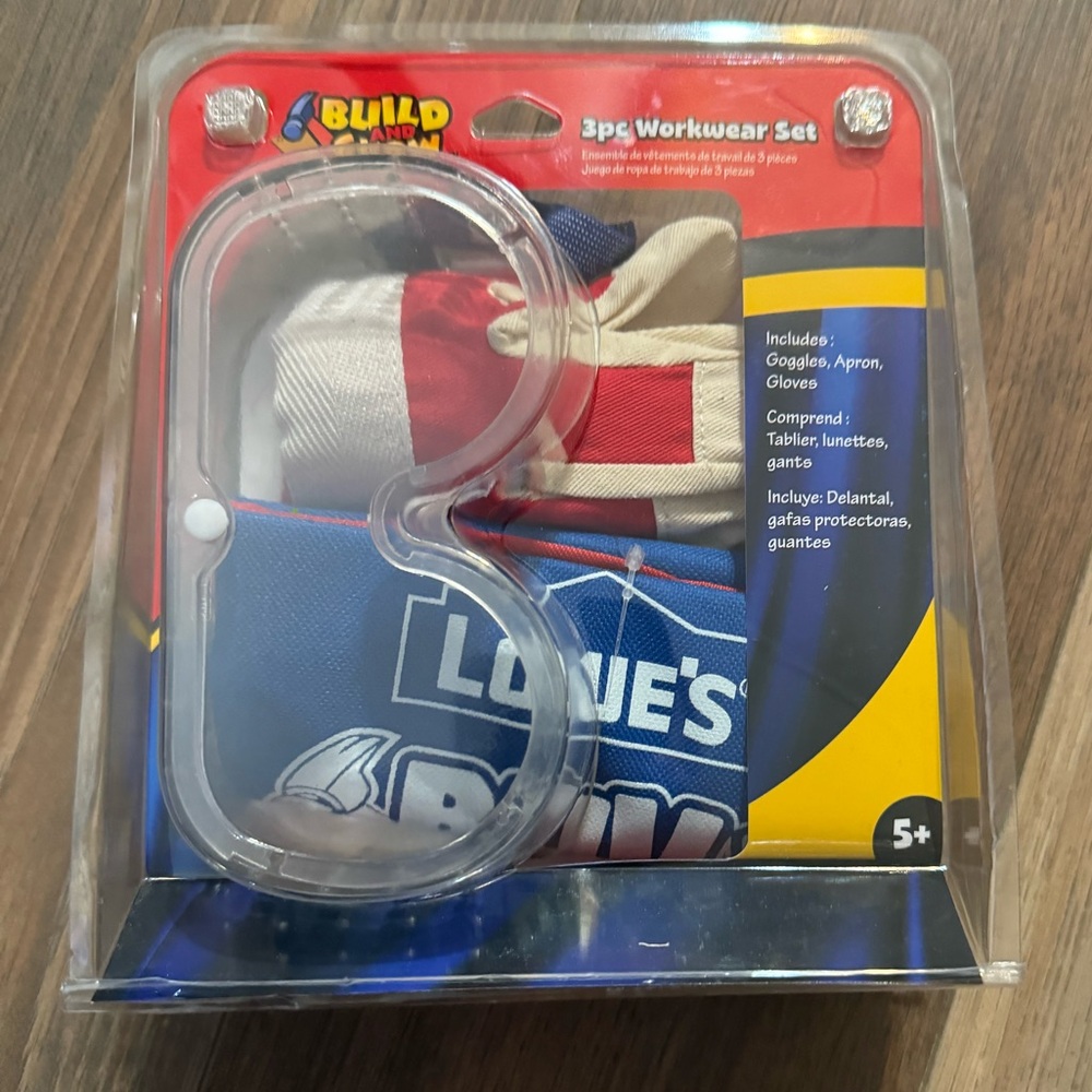 Lowe's Build and Grow 3pc Workwear Set